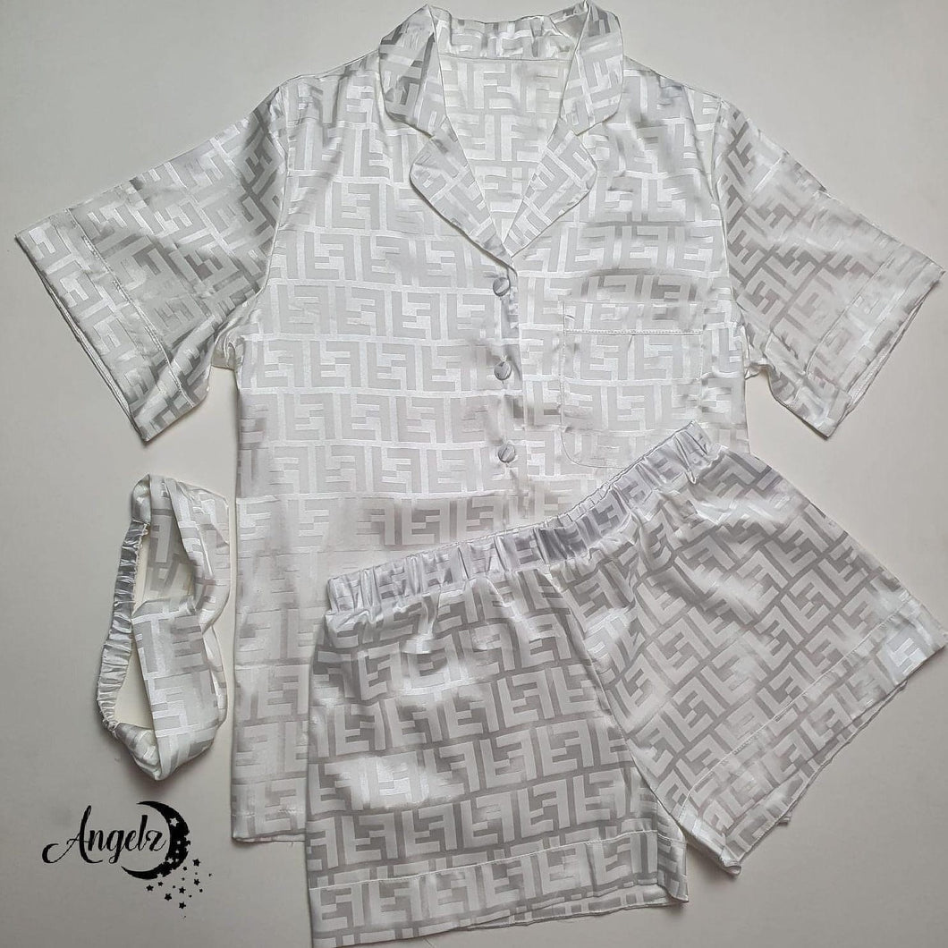 FiFi White